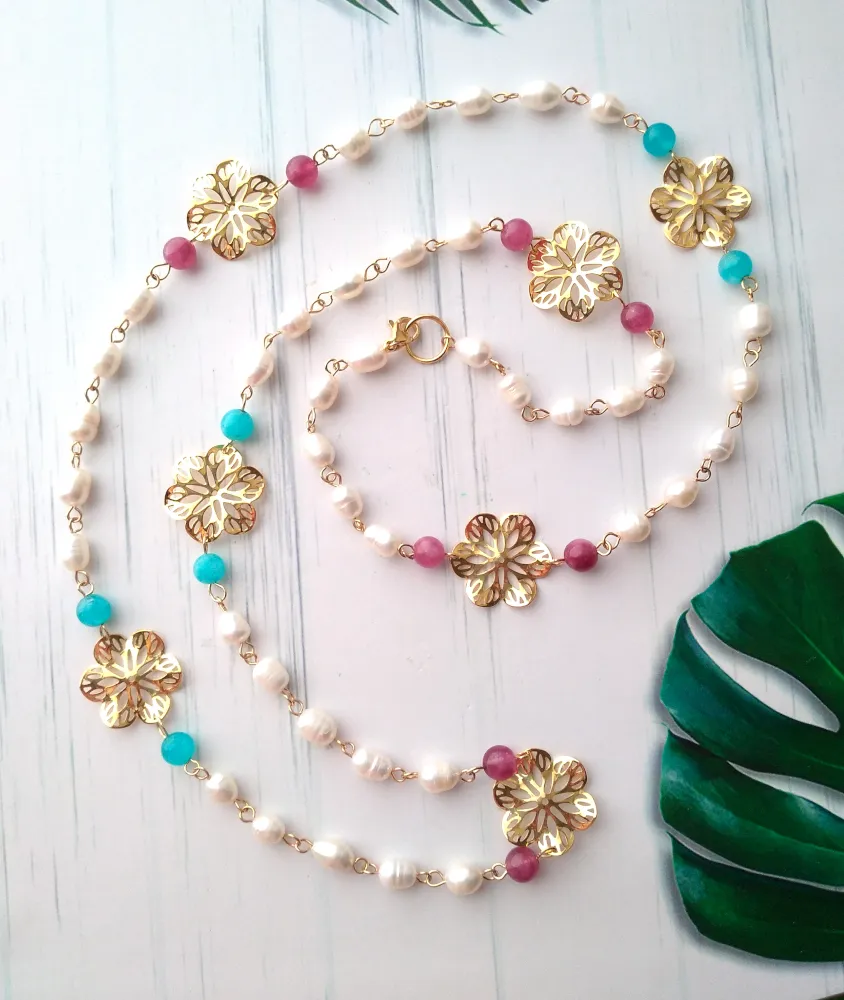 Abstract Cutout Gumamela Jeweled Chain Necklace