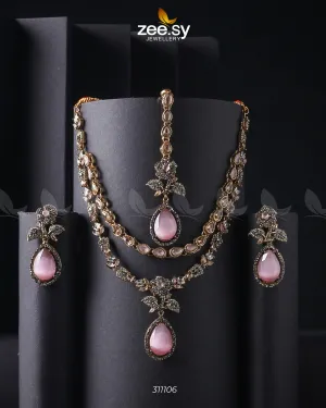 Amelia Necklace set