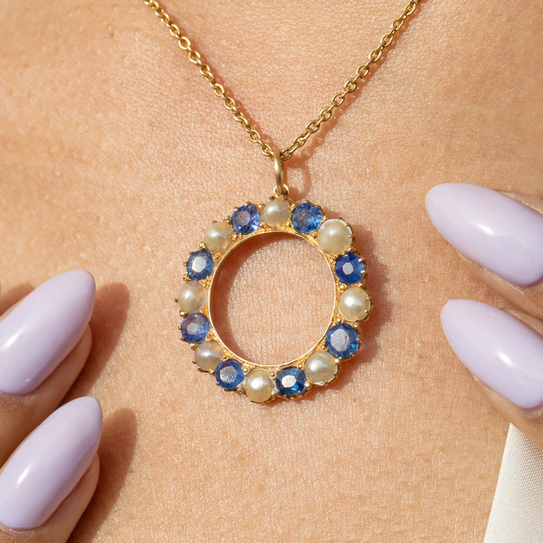 Antique 18ct Gold Sapphire Pearl Roundel Pendant, 3.00ct