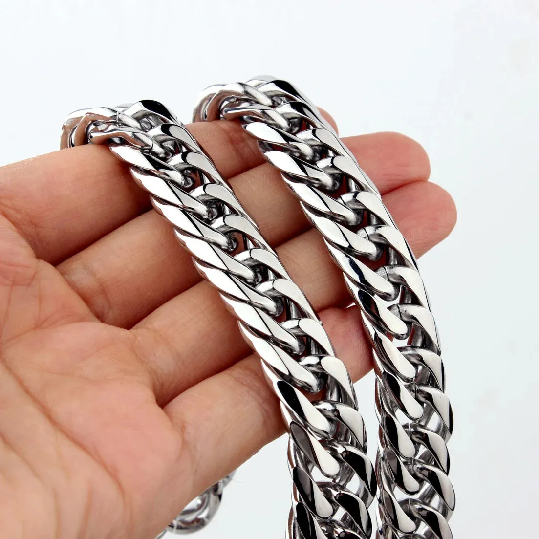 chunky silver necklace