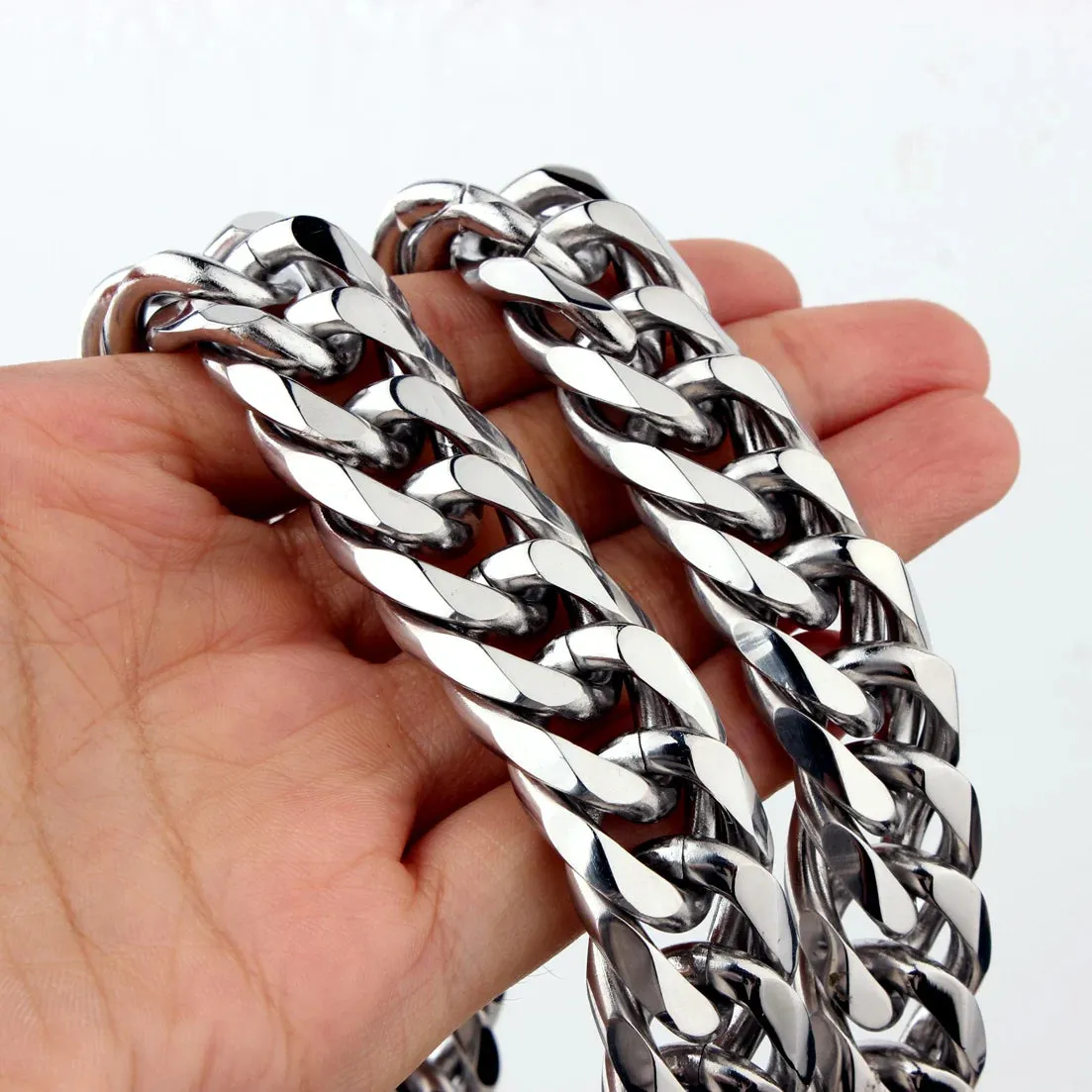 chunky silver necklace