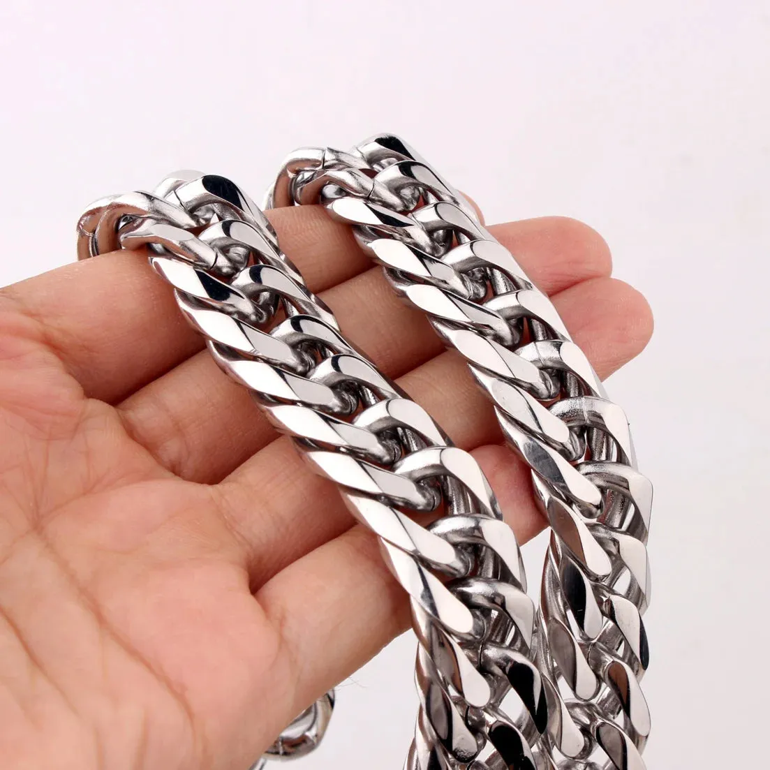 chunky silver necklace