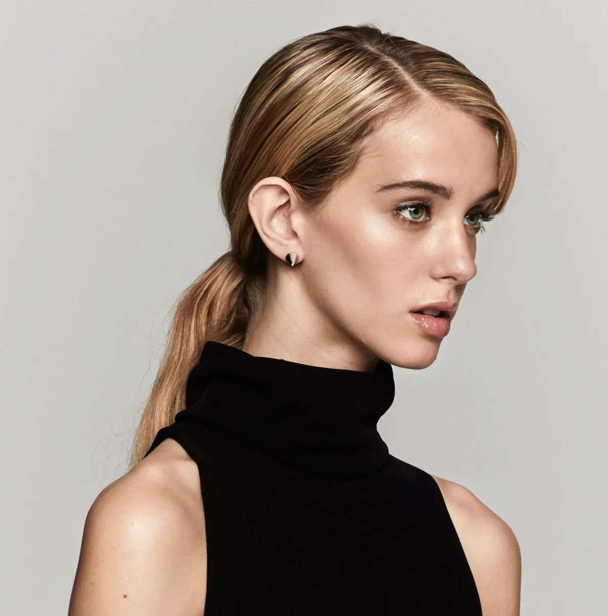 CONE STUD EARRINGS