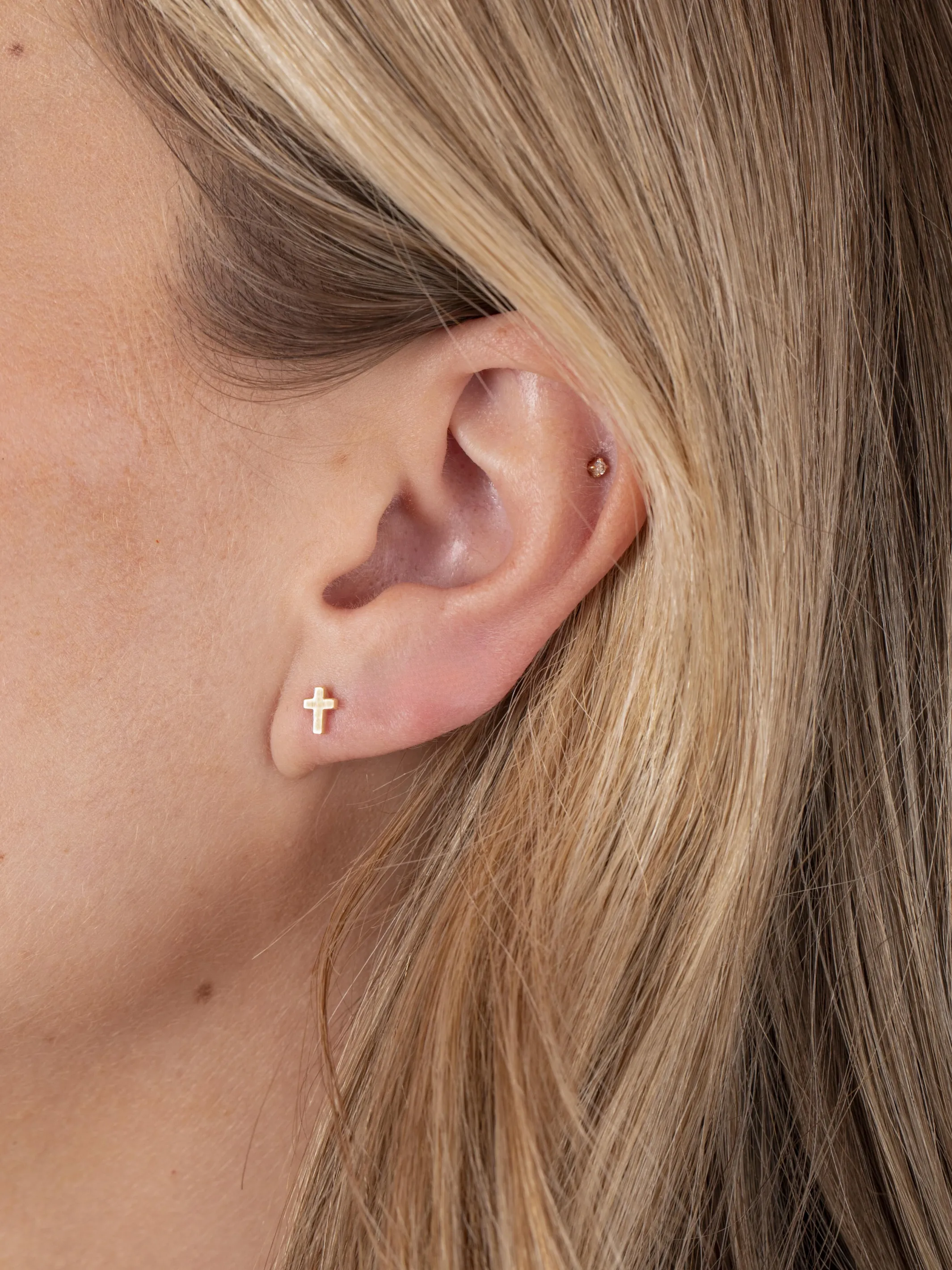 Cross Stud Earring 14K