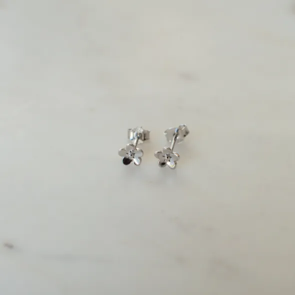 Daisy Day Studs