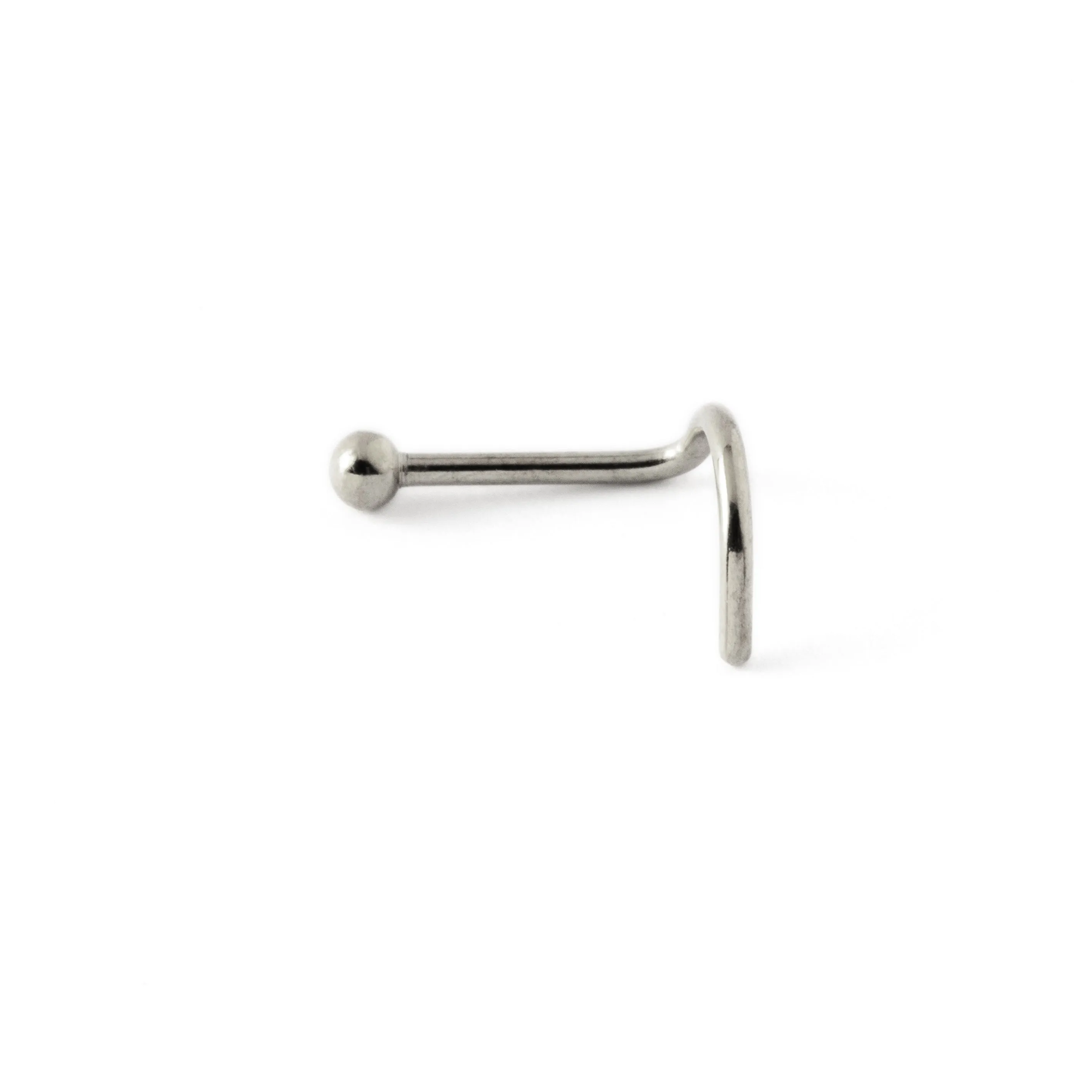 Dot Nose Stud