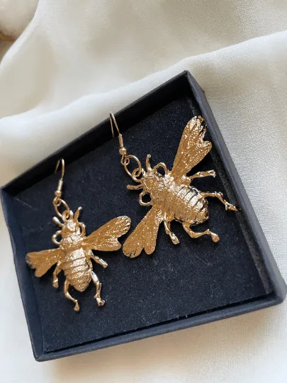 Fauna - Golden honey bee earrings| open hoop geometric earrings | bee pearl insect statement earrings | dangle hoop earrings