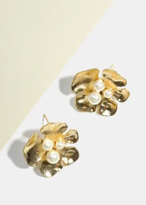 Flower with Pearl Earrings