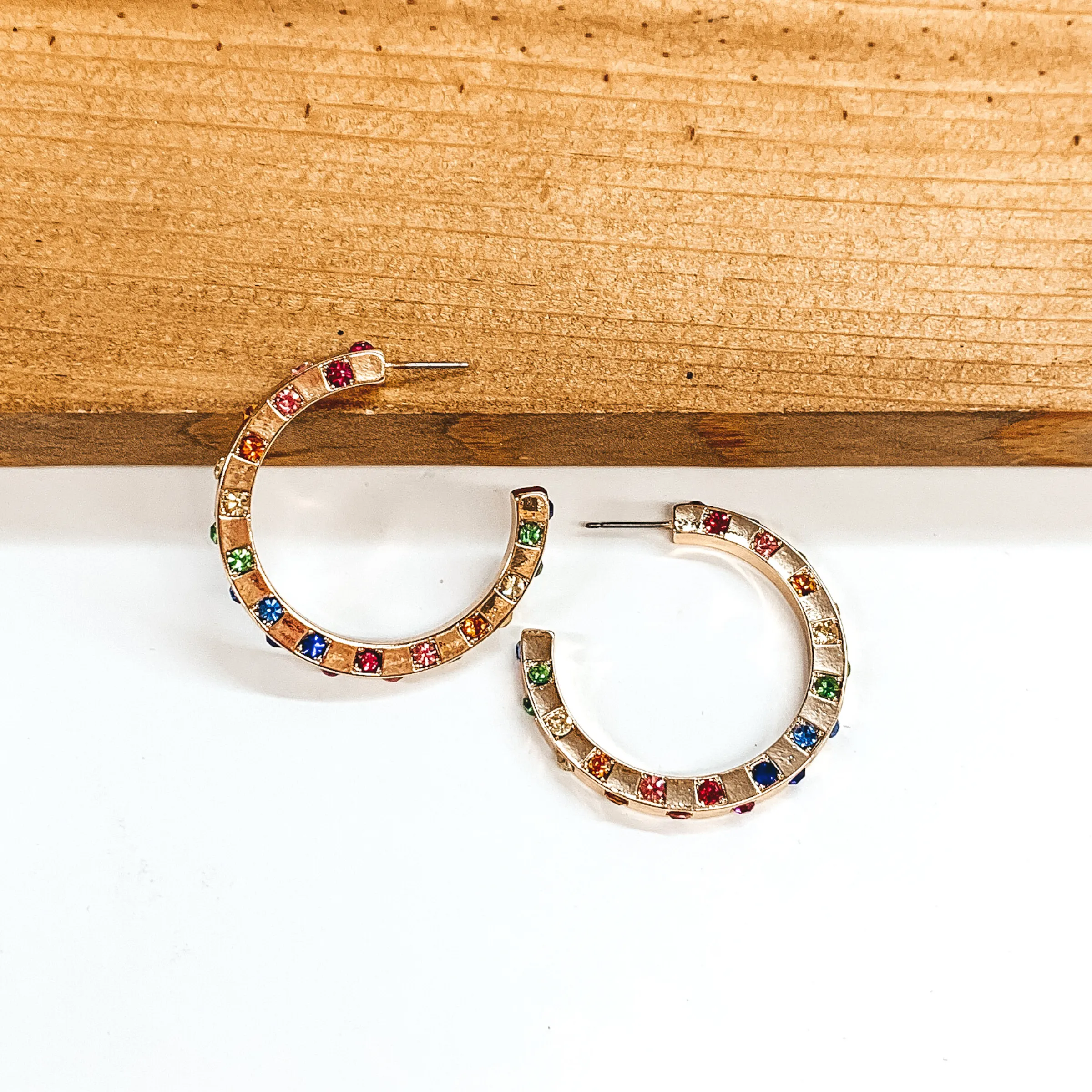 Hoop Earrings with Multicolored Crystals in Gold