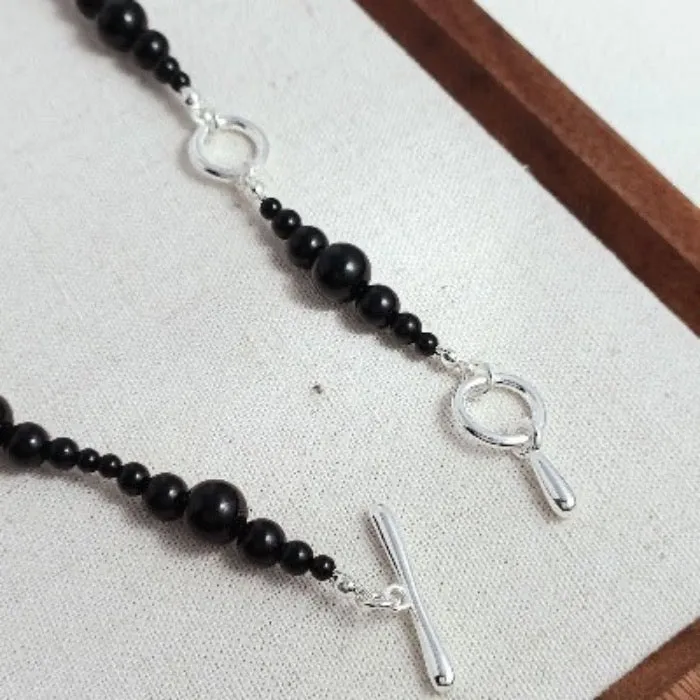 Minimalist Black Onyx Beads Necklace
