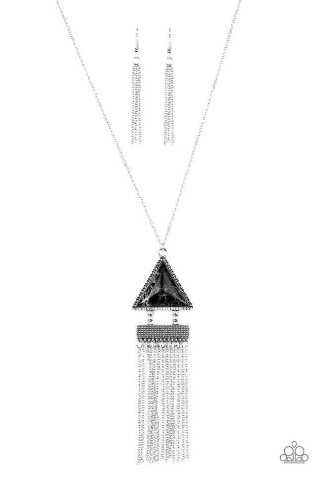 Paparazzi Necklace ~ Point Of The Mountain - Black