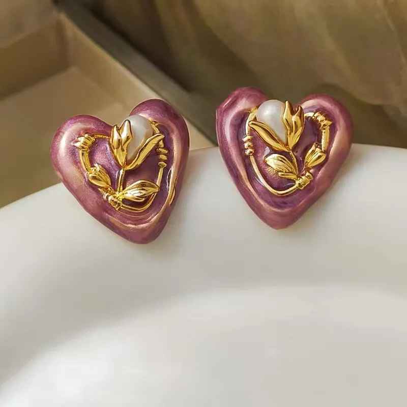 Retro Minimal Dusty Rose Enamle Heart Stud Earrings