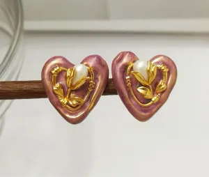 Retro Minimal Dusty Rose Enamle Heart Stud Earrings