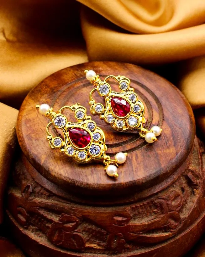 SIMPLE MOTI STUDS