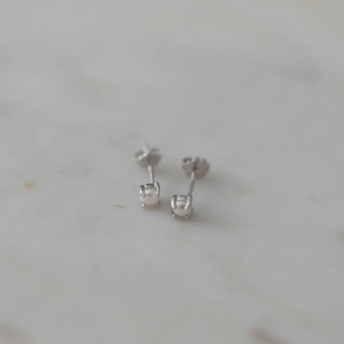 SOPHIE - Mini Pearl Studs - Silver